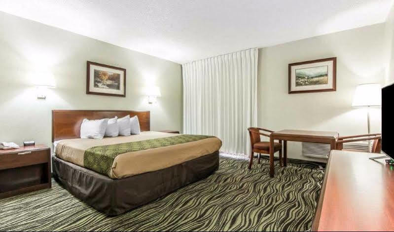 Belle Aire Motel - Downtown Convention Center - Гетлинбург Екстериор снимка